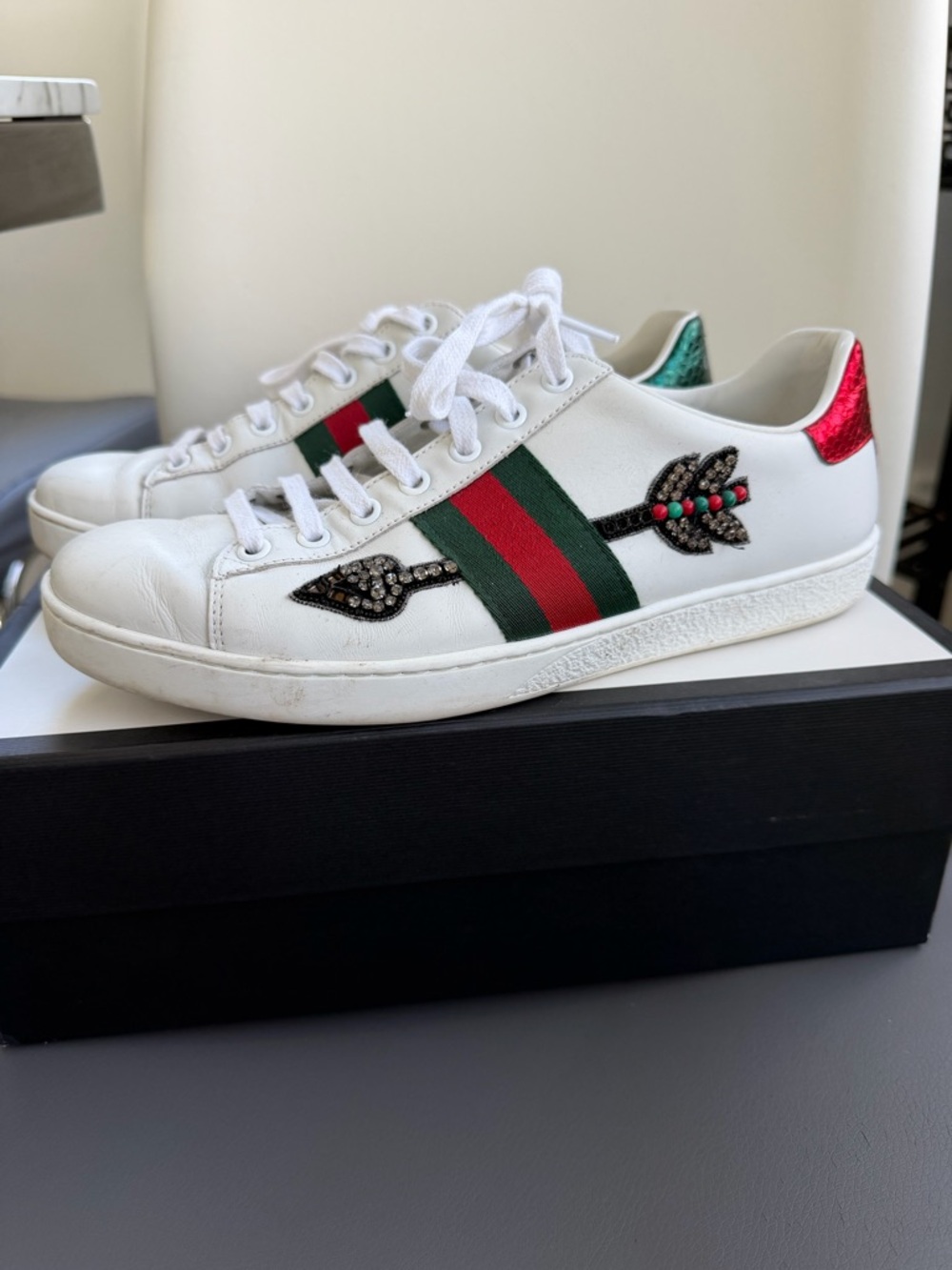 Gucci sneakers white 39